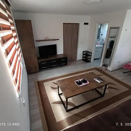 Kula1 Apartman *
